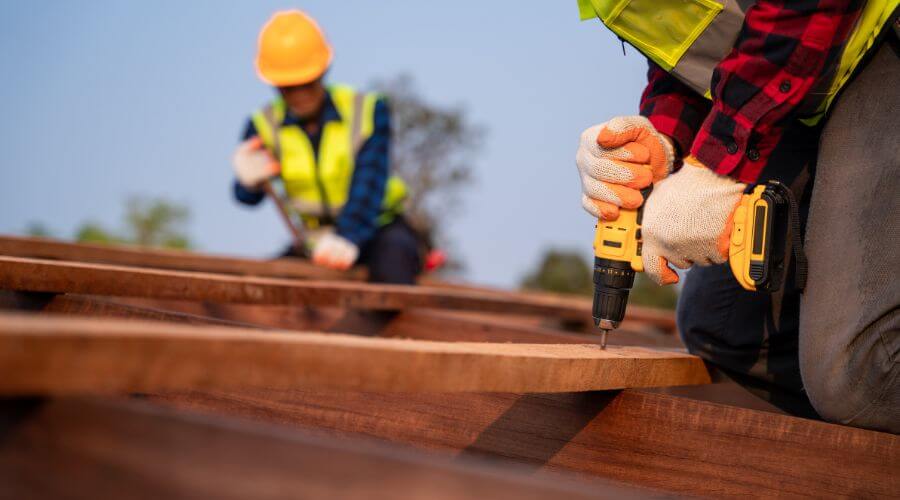 Expert new roof installation services in Schnellville, IN